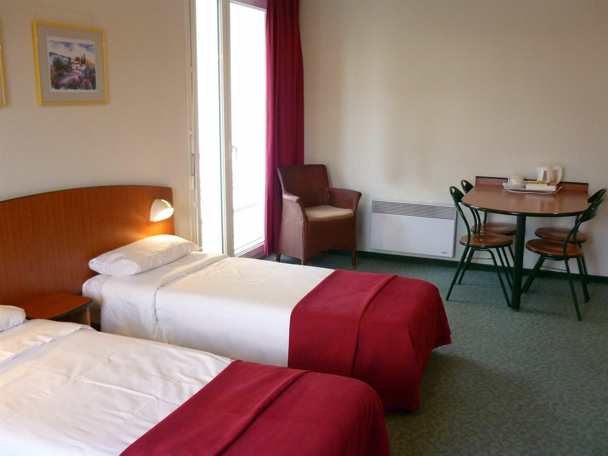 Appart'Hotel Victoria Garden Pau Phòng bức ảnh
